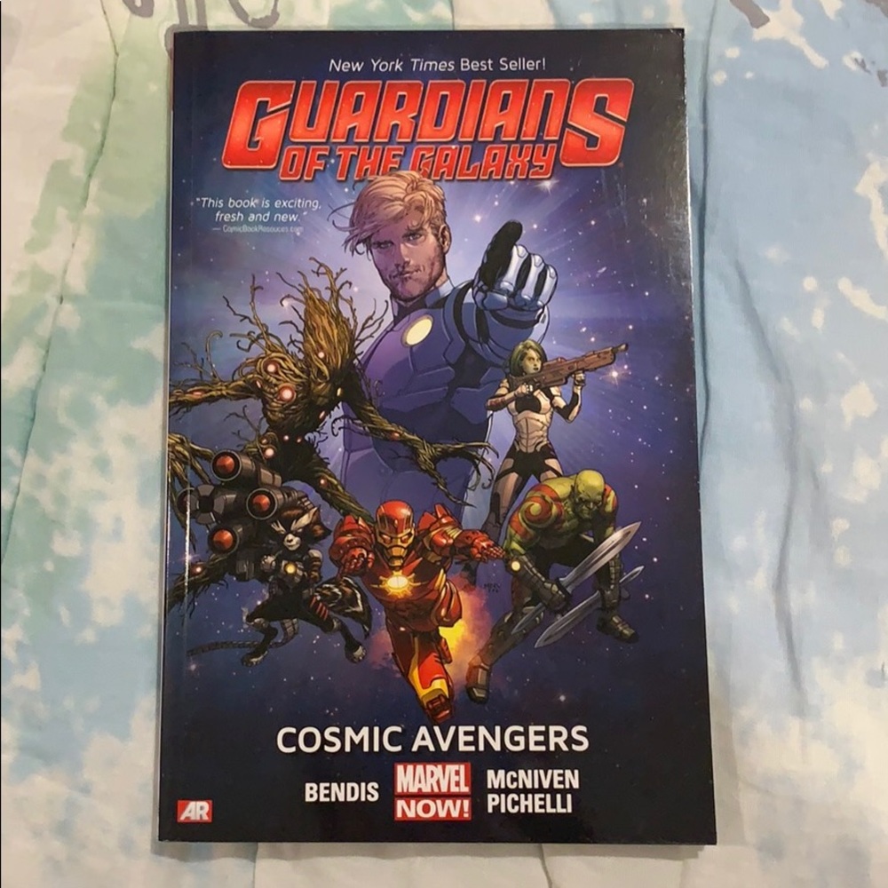 Guardians of the Galaxy (2013) Vol. 1 Cosmic Avengers - Picture 1 of 2